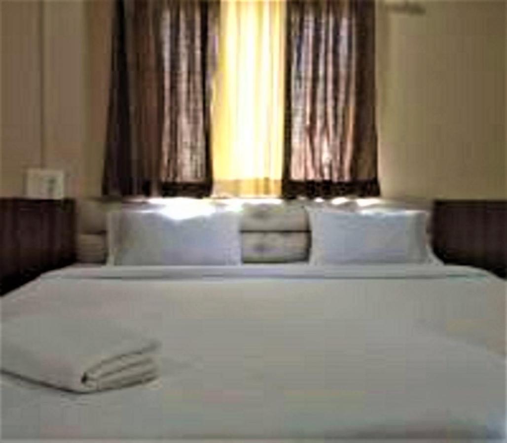 Hotel Krishna Exotica Ahmednagar Eksteriør billede