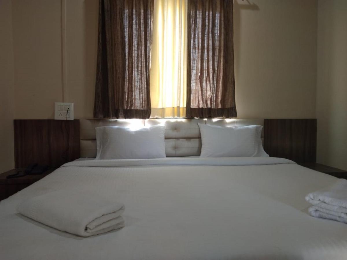 Hotel Krishna Exotica Ahmednagar Eksteriør billede